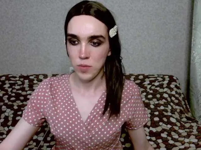 Live sex webcam photo for SasandraSing #274427973