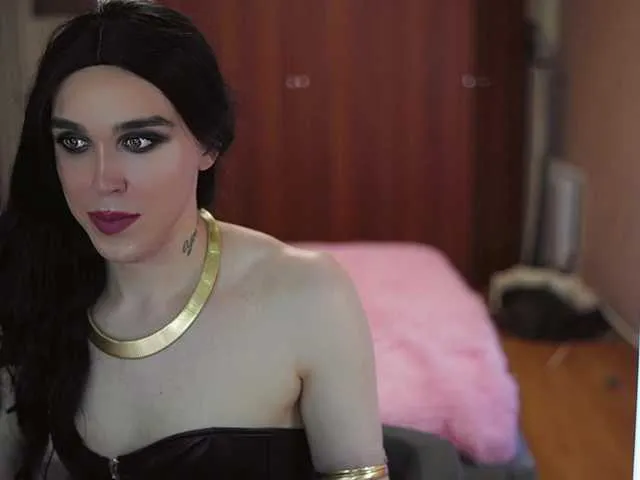 Live sex webcam photo for SasandraSing #290768843