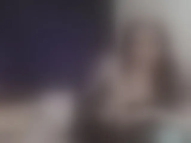 Live sex webcam photo for SasandraSing #293478545