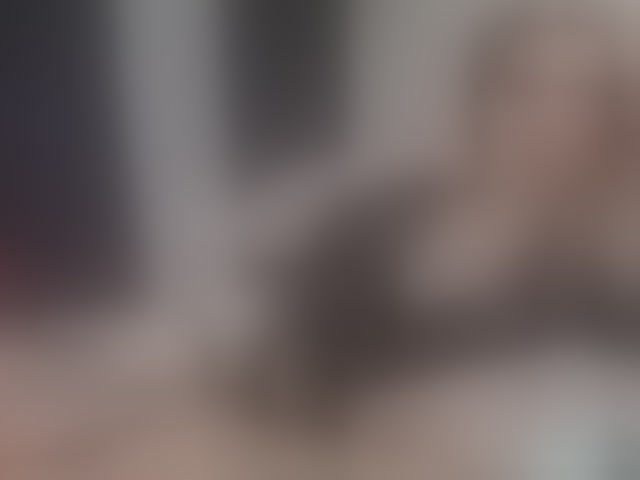 Live sex webcam photo for SasandraSing #294109315