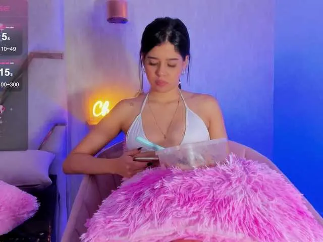 Live sex webcam photo for Sasha-Diaz #277730948