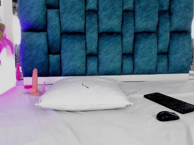 Live sex webcam photo for Sasha-stele #277909558
