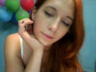 Live sex webcam photo for SashaKitty18 #121098077