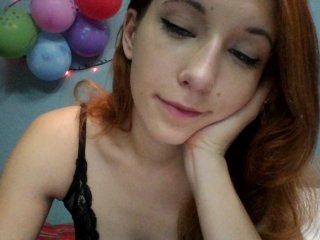 Live sex webcam photo for SashaKitty18 #123847036