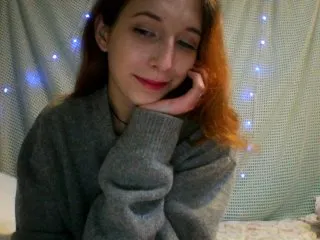 Live sex webcam photo for SashaKitty18 #143659953