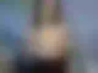 Live sex webcam photo for SashaKitty18 #145250242