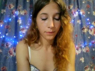 Live sex webcam photo for SashaKitty18 #165339106