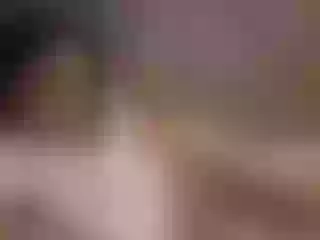 Live sex webcam photo for SashaKitty18 #171937438