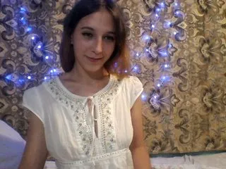 Live sex webcam photo for SashaKitty18 #171942268