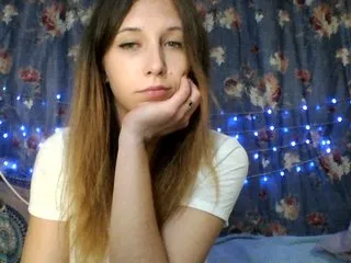 Live sex webcam photo for SashaKitty18 #183319950