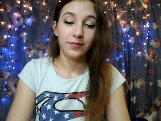 Live sex webcam photo for SashaKitty18 #210972693