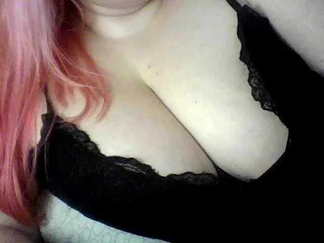 Live sex webcam photo for SashaLyubov #290801470