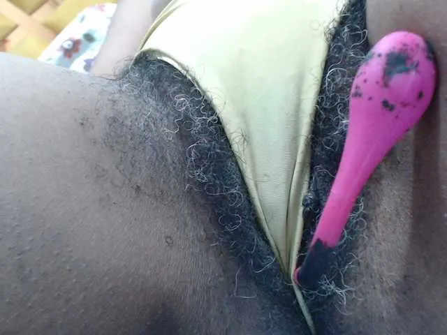 Live sex webcam photo for SashaMacgrego #291422965