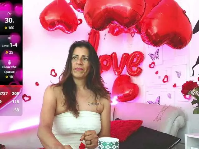 Live sex webcam photo for SashaMishot #292951510