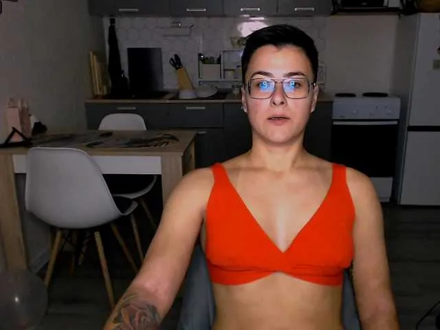 Live sex webcam photo for Sashanotfound #291491828