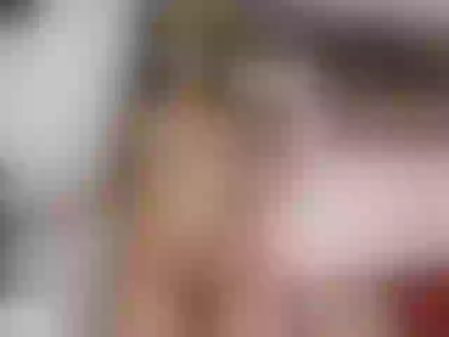 Live sex webcam photo for Sashasweethot #275603685