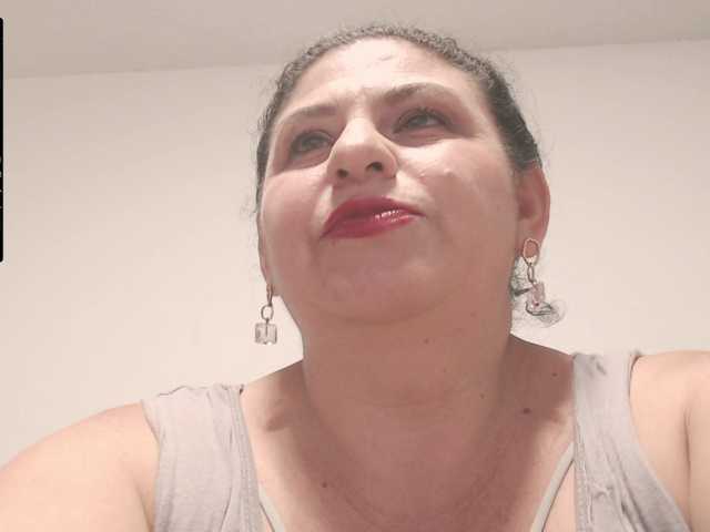 Live sex webcam photo for Sashaxx1 #273799316