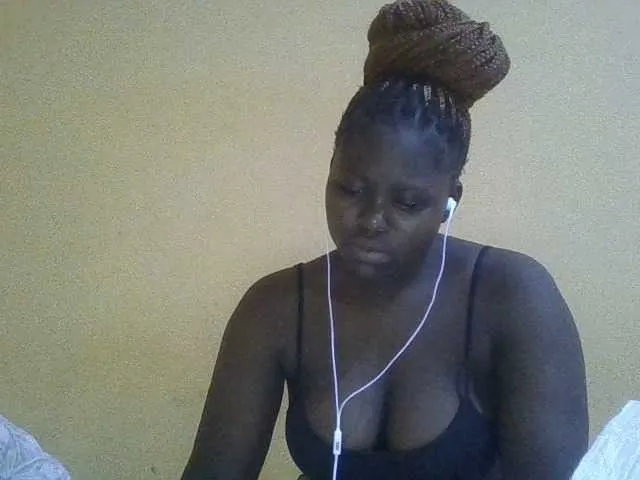 Live sex webcam photo for Sashgal #277503192
