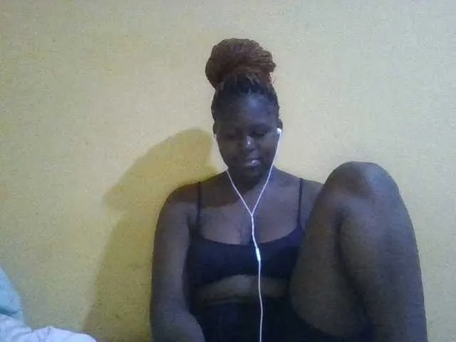 Live sex webcam photo for Sashgal #277551535
