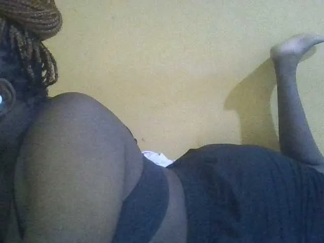 Live sex webcam photo for Sashgal #277563322