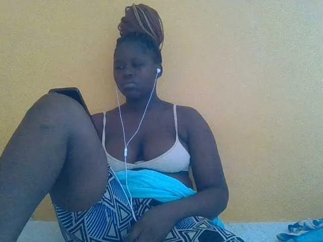 Live sex webcam photo for Sashgal #277599646