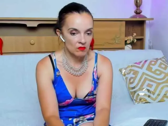 Live sex webcam photo for Sassy007 #275726658