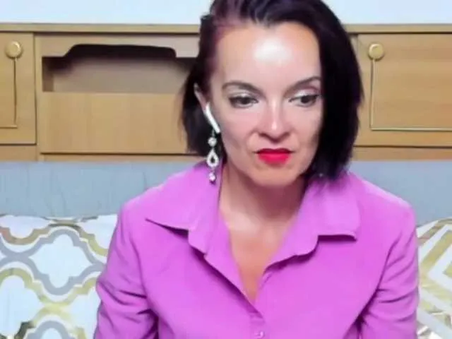 Live sex webcam photo for Sassy007 #276116300