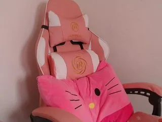 Live sex webcam photo for SassyGiirl #197188719