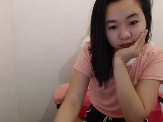 Live sex webcam photo for SassyGiirl #200445901