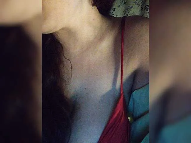 Live sex webcam photo for SatinUrban #272167589