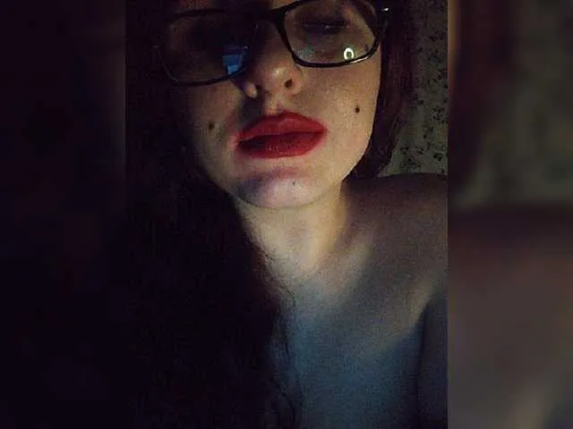 Live sex webcam photo for SatinUrban #272221568
