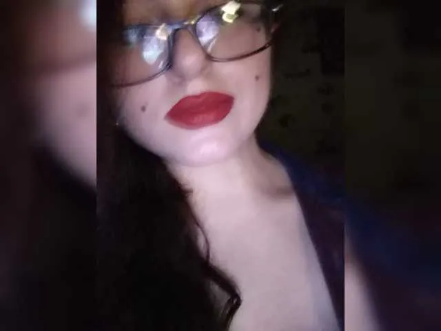 Live sex webcam photo for SatinUrban #272729687