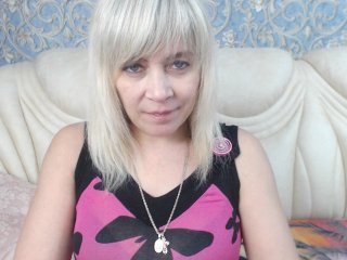 Live sex webcam photo for Savan35na #143776584