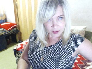 Live sex webcam photo for Savan35na #171989715