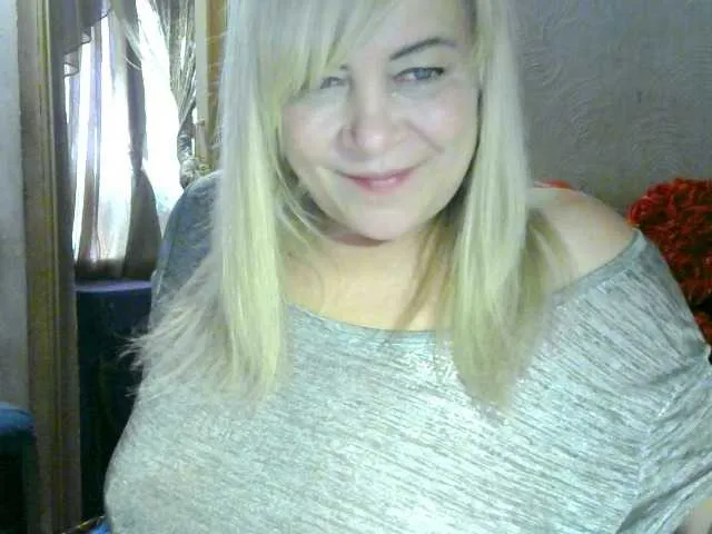 Live sex webcam photo for Savan35na #290581051