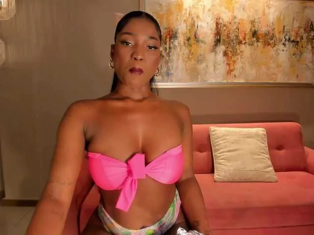 Live sex webcam photo for SavannahStorm #289300194