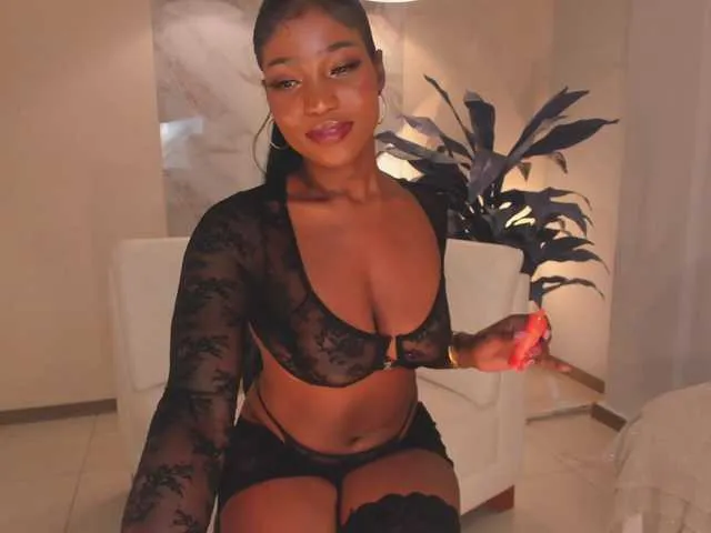 Live sex webcam photo for SavannahStorm #289557646