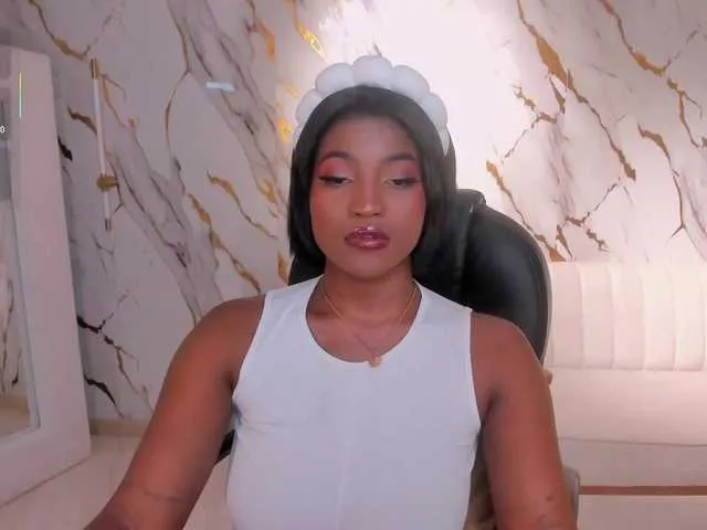 Live sex webcam photo for SavannahStorm #291004506