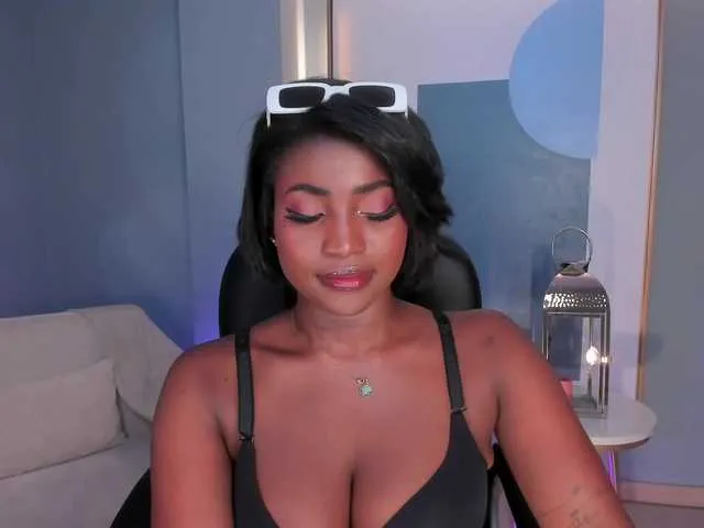 Live sex webcam photo for SavannahStorm #291121029