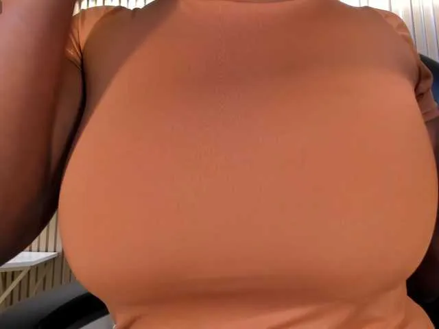 Live sex webcam photo for SavannahStorm #291398697