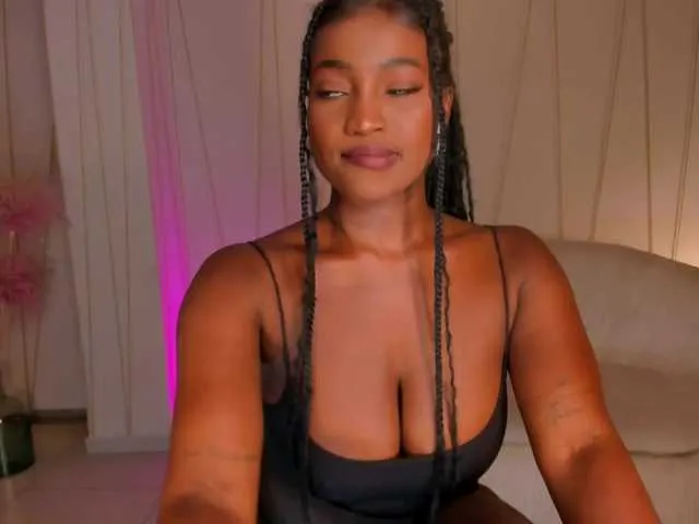 Live sex webcam photo for SavannahStorm #291617435