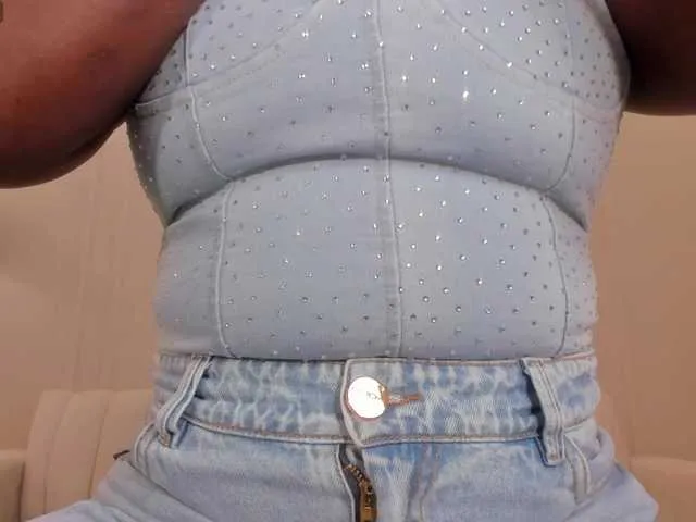 Live sex webcam photo for SavannahStorm #291641324