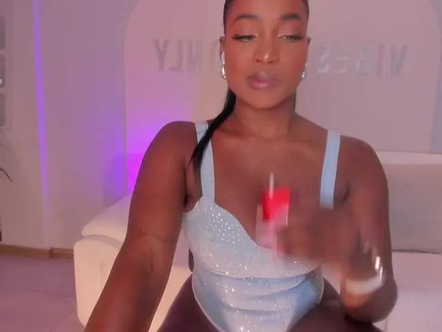 Live sex webcam photo for SavannahStorm #291711315