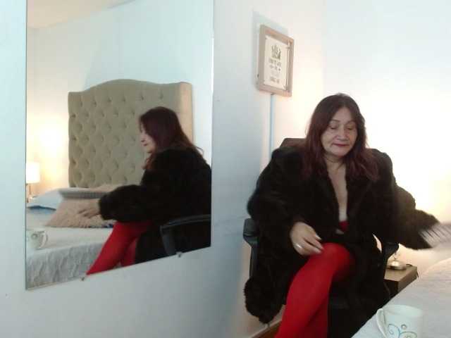 Live sex webcam photo for Savannahh #277940073