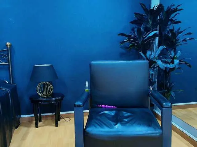 Live sex webcam photo for Savannahh #291115842