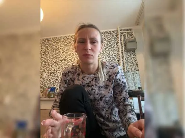 Live sex webcam photo for Saveta #277763596