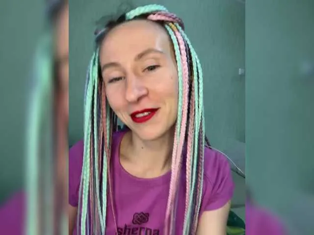 Live sex webcam photo for Saveta #290799766