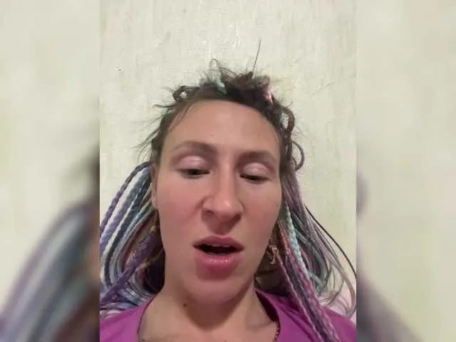 Live sex webcam photo for Saveta #291091153