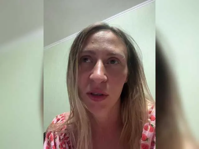 Live sex webcam photo for Saveta #291268997