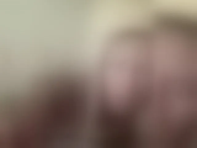 Live sex webcam photo for Saveta #293154992